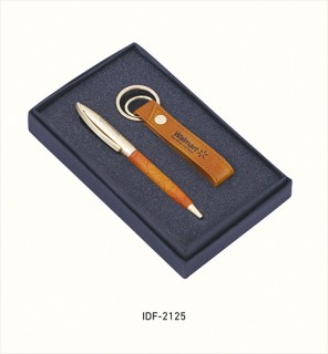 Pen and Keychain set 