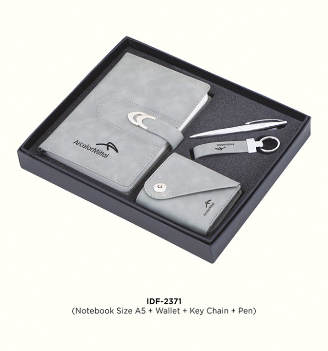 Set Of 4pcs Wallet, Note Book, Pen And Key Chain Set Corporate Gifts  Supplier in price range Above Rs 1000 in Pune, India